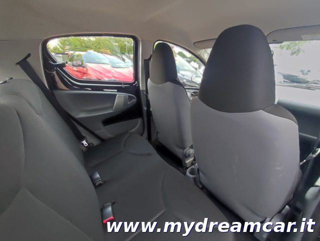 TOYOTA Aygo usata 15