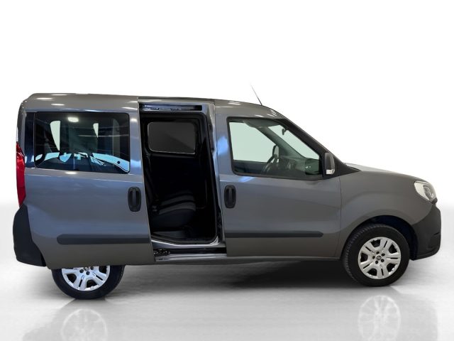 FIAT Doblo usata 17
