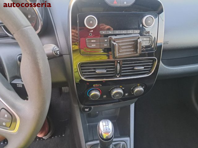 RENAULT Clio usata 9