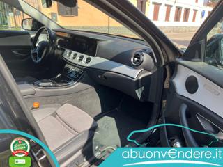 MERCEDES-BENZ E 220 usata, con ESP
