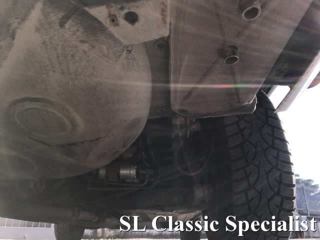 MERCEDES-BENZ SL 560 usata 129