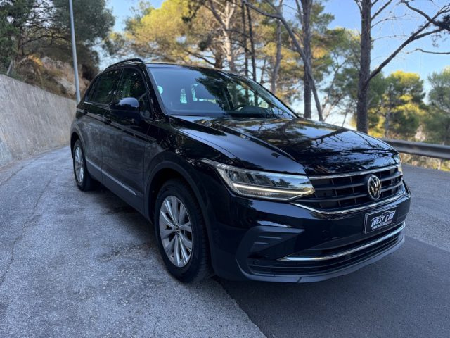 VOLKSWAGEN Tiguan usata, con ESP