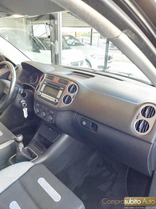 VOLKSWAGEN Tiguan usata, con Sedile posteriore sdoppiato