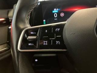 RENAULT Austral usata, con Sensori di parcheggio anteriori