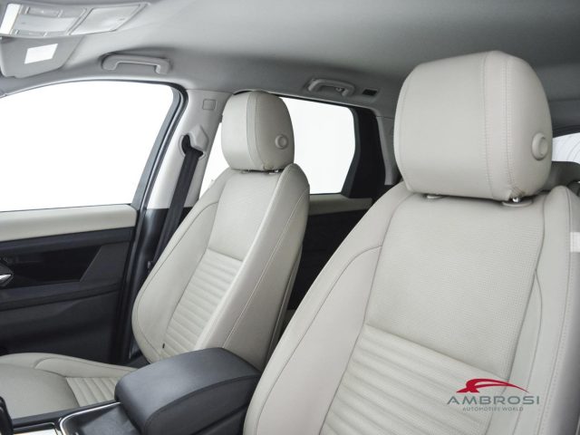 LAND ROVER Discovery Sport usata 8
