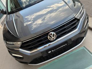 VOLKSWAGEN T-Roc usata, con Vivavoce