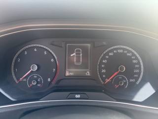 VOLKSWAGEN T-Roc usata 13