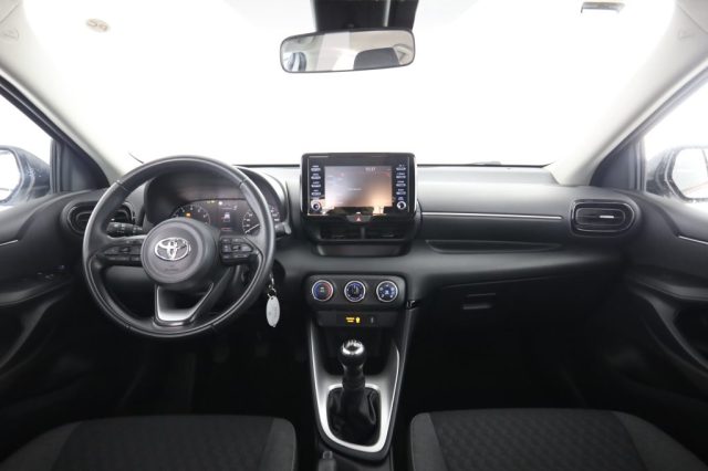 TOYOTA Yaris usata 4