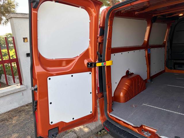 FORD Transit Custom usata, con Volante multifunzione