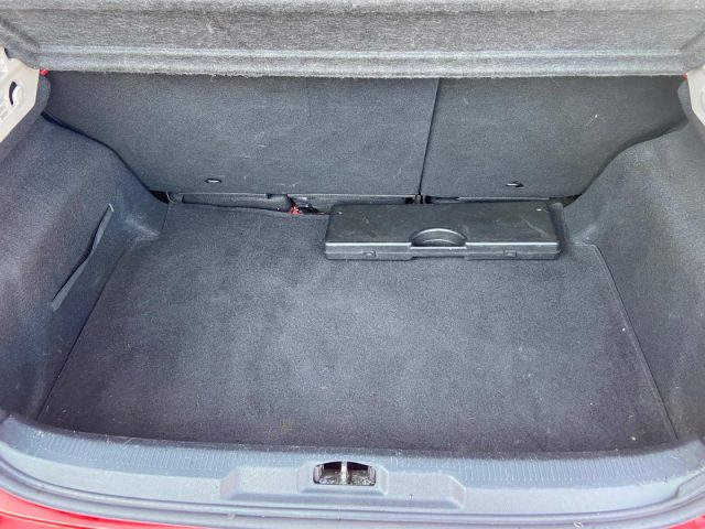 PEUGEOT 207 usata, con Controllo trazione