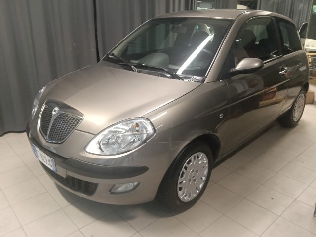 LANCIA Ypsilon usata, con ABS
