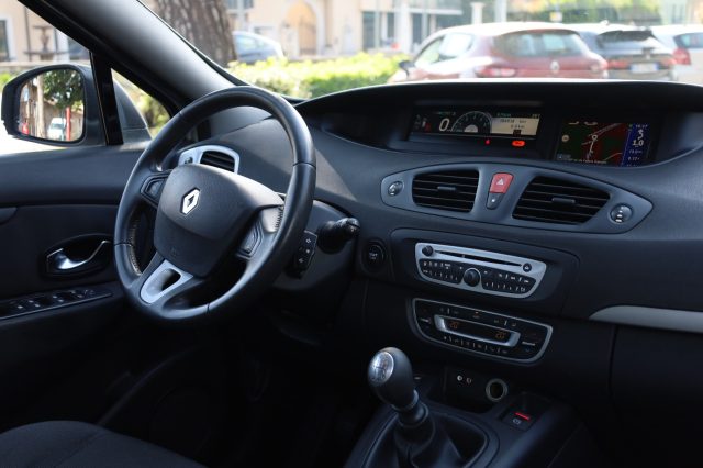 RENAULT Scenic usata 86