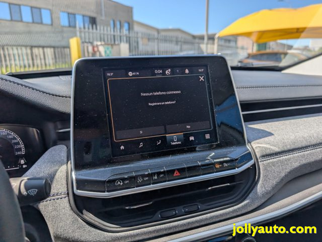 JEEP Compass usata, con Autoradio digitale
