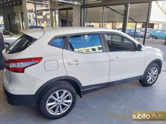 NISSAN Qashqai usata, con Alzacristalli elettrici