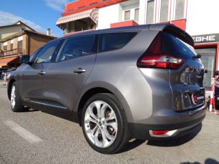 RENAULT Grand Scenic usata, con Autoradio