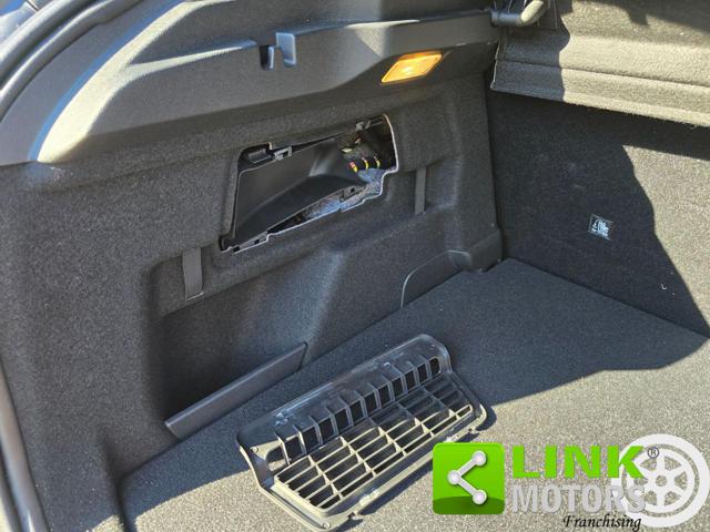 CITROEN C4 usata, con Sedile posteriore sdoppiato