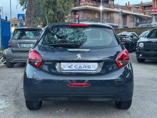 PEUGEOT 208 usata, con Alzacristalli elettrici