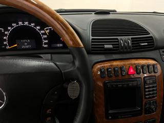 MERCEDES-BENZ CL 500 usata, con Sensori di parcheggio posteriori