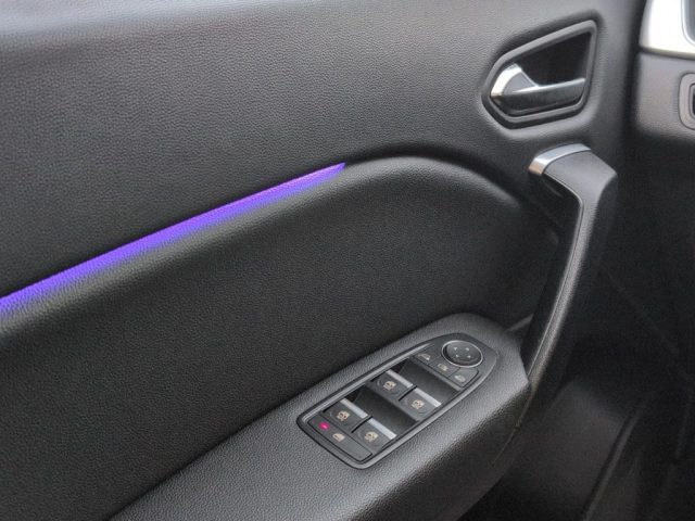 RENAULT Captur usata, con Bracciolo