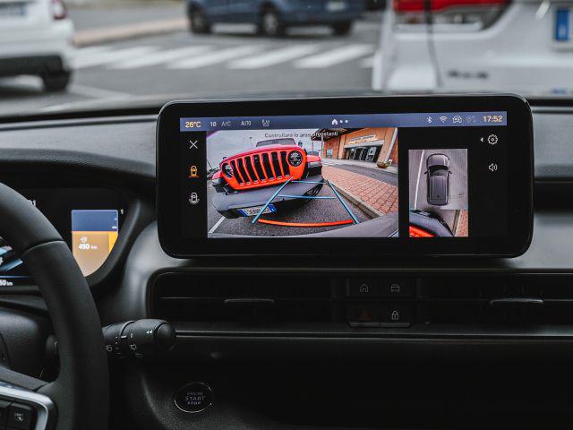 JEEP Avenger usata, con Controllo trazione