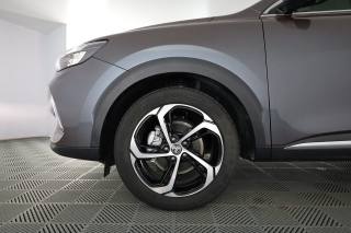 MG HS usata 7