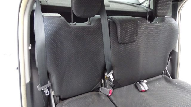 TOYOTA Yaris usata 65