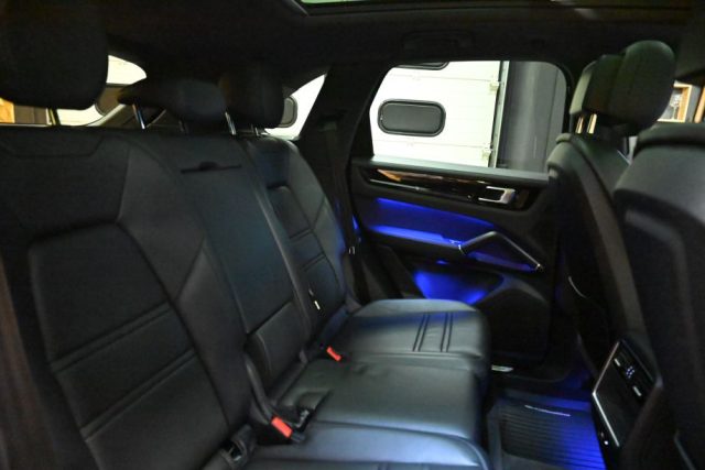 PORSCHE Cayenne usata 184