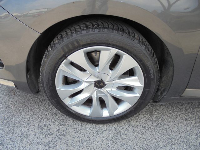 DS AUTOMOBILES DS 5 usata, con Climatizzatore