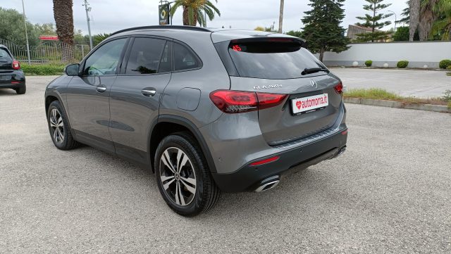 MERCEDES-BENZ GLA 200 usata, con Alzacristalli elettrici