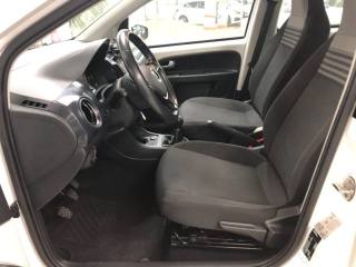 VOLKSWAGEN up! usata, con ESP