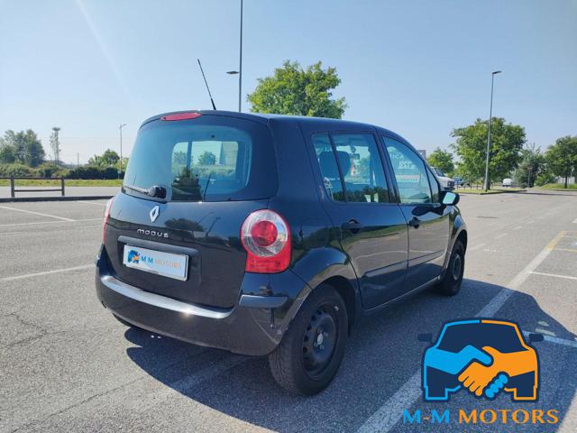 RENAULT Modus usata, con Chiusura centralizzata