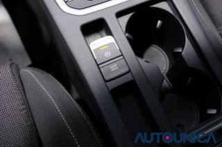 VOLKSWAGEN Passat Variant usata, con Airbag testa