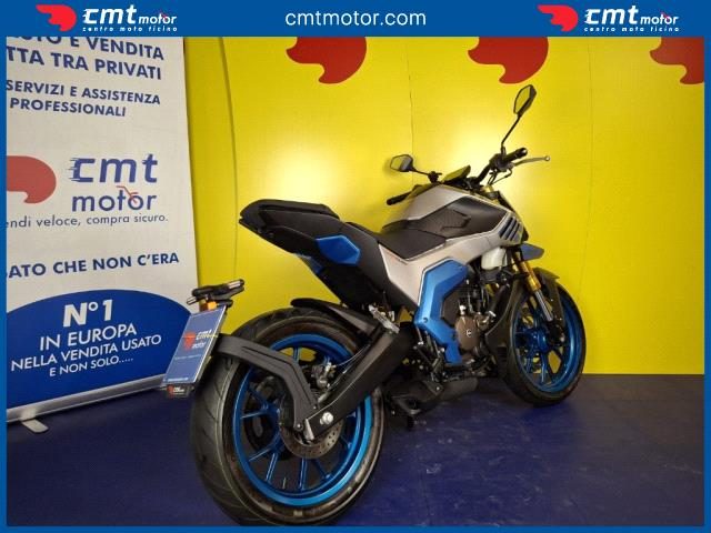 OTHERS-ANDERE OTHERS-ANDERE usata 3