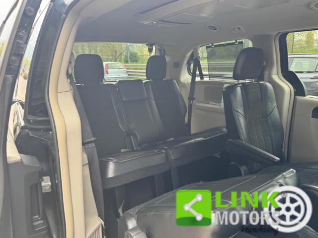 LANCIA Voyager usata, con Interni in pelle