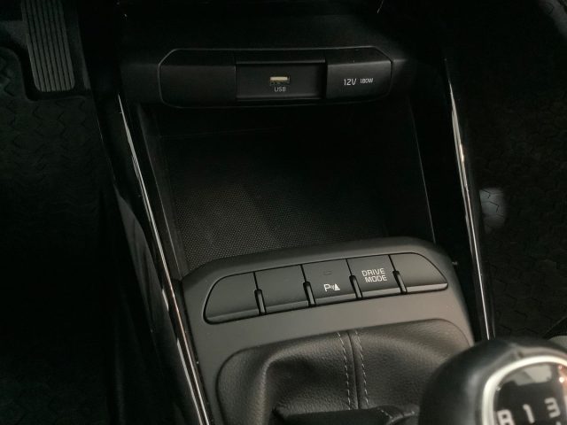 KIA Stonic usata, con Telecamera per parcheggio assistito