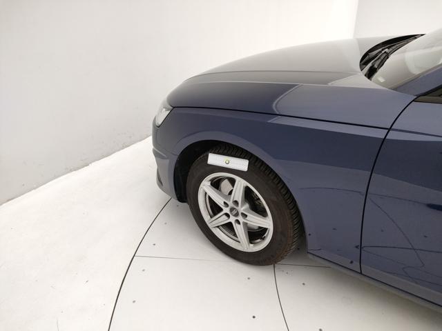 AUDI A4 usata, con Sedile posteriore sdoppiato