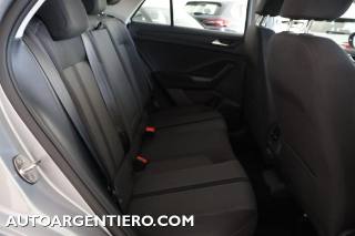 VOLKSWAGEN T-Roc usata, con Autoradio digitale