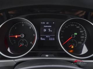 VOLKSWAGEN Touran usata 12