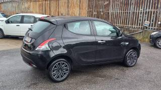 LANCIA Ypsilon usata, con Autoradio