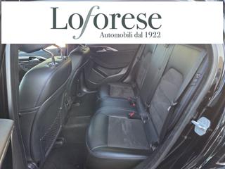 INFINITI Q30 usata, con Alzacristalli elettrici