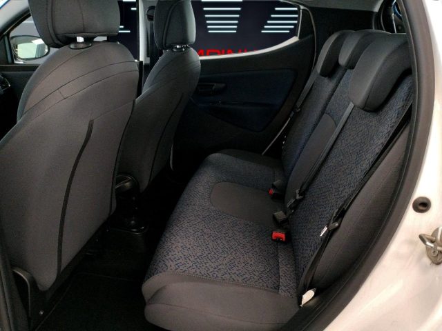 LANCIA Ypsilon usata 15