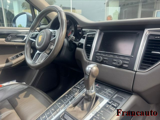 PORSCHE Macan usata, con Boardcomputer