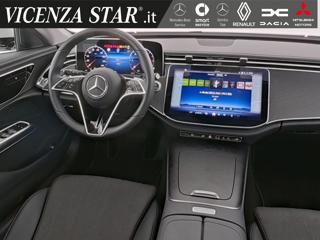 MERCEDES-BENZ E 220 usata, con Autoradio