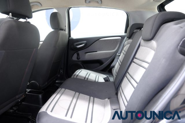 FIAT Punto Evo usata 29