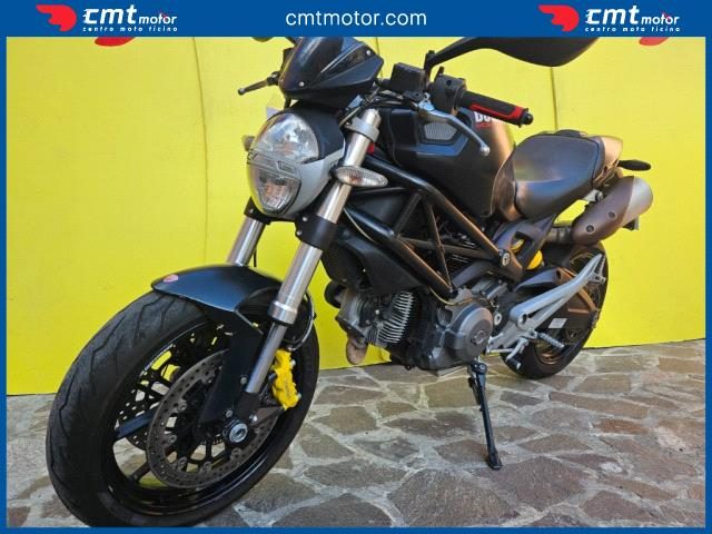 DUCATI Monster 696 usata 1