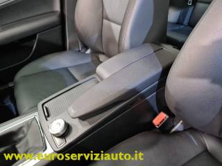 MERCEDES-BENZ C 200 usata, con Bracciolo