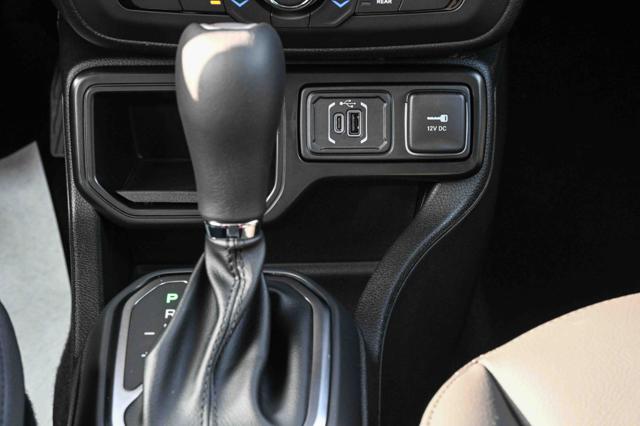 JEEP Renegade usata, con USB