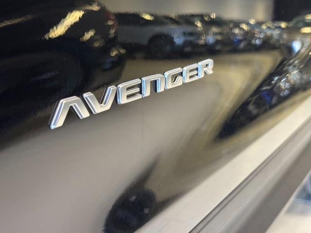 JEEP Avenger usata, con Volante in pelle