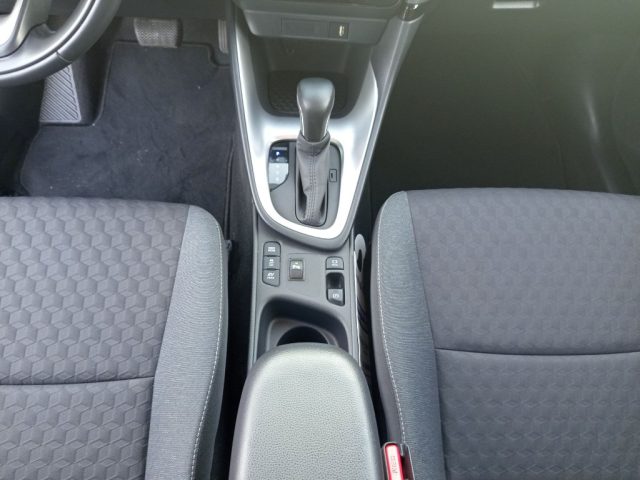 TOYOTA Yaris usata, con Sensore di pioggia