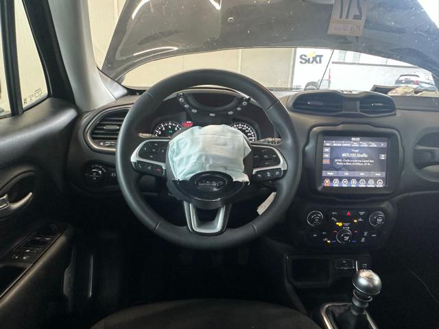 JEEP Renegade usata, con USB